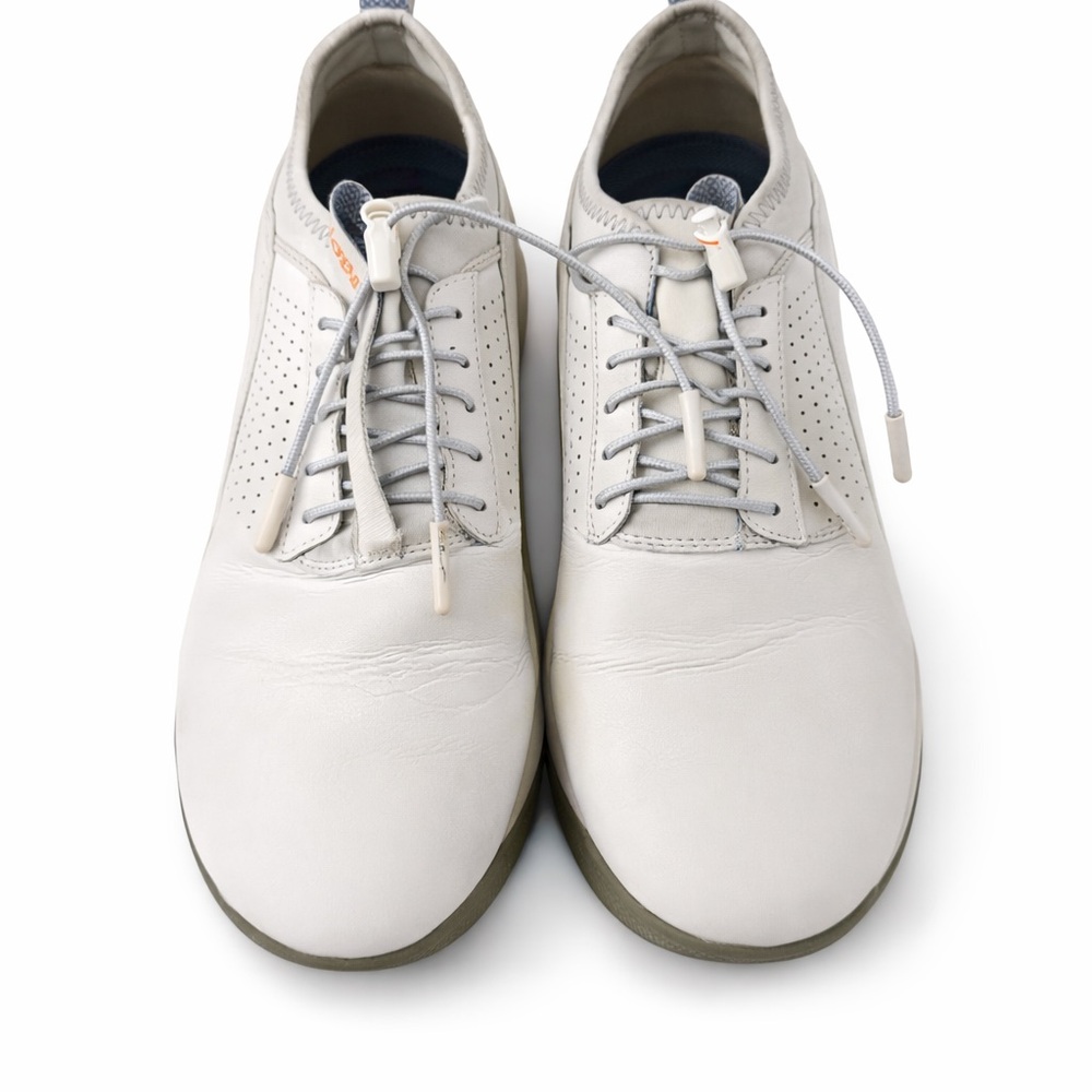 Women’s White Clove Nursing Shoes